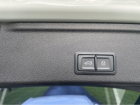 2017 Audi A4 - photo 11