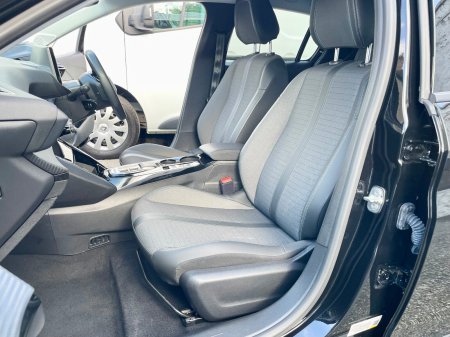 2023 Peugeot 208 - photo 24