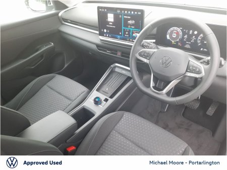 2026 Volkswagen T-Roc - photo 8