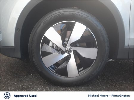 2026 Volkswagen Tiguan - photo 9
