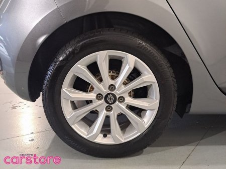 2024 Renault Clio - photo 14