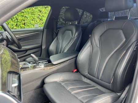 2017 BMW 5-Series - photo 6