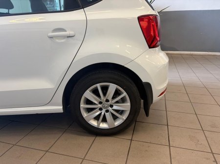 2016 Volkswagen Polo - photo 16