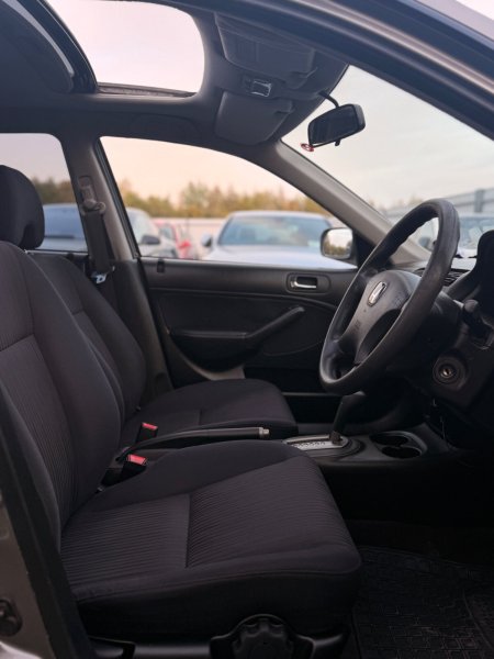 2005 Honda Civic - photo 19