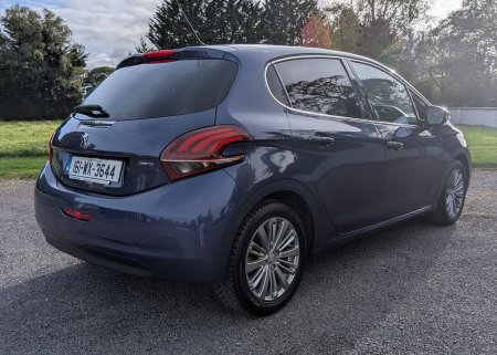 2016 Peugeot 208 - photo 5