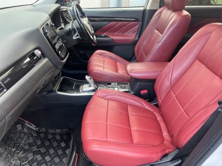 2017 Mitsubishi Outlander - photo 26
