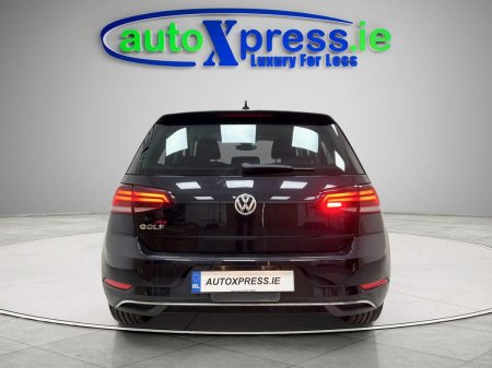 2018 Volkswagen Golf - photo 11