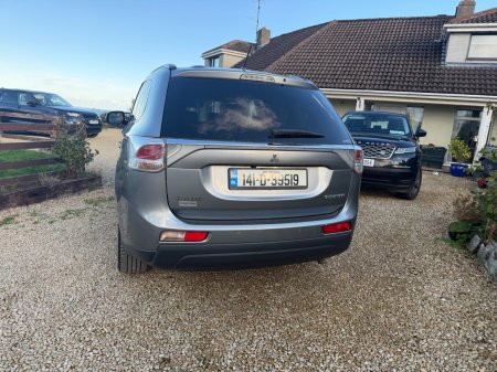 2014 Mitsubishi Outlander - photo 5