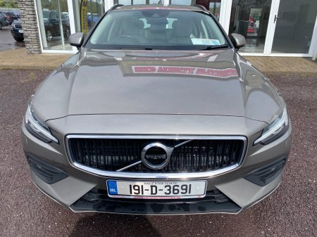 2019 Volvo V60 - photo 2