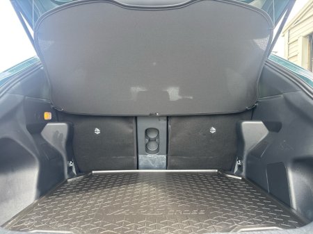 2026 Toyota Yaris Cross - photo 8