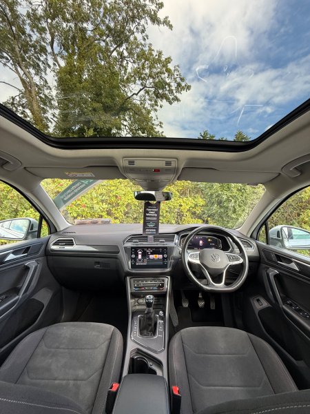 2022 Volkswagen Tiguan - photo 17