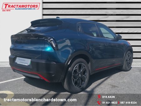 2025 Alfa Romeo Junior - photo 3