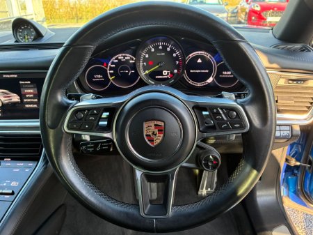 2018 Porsche Panamera - photo 14