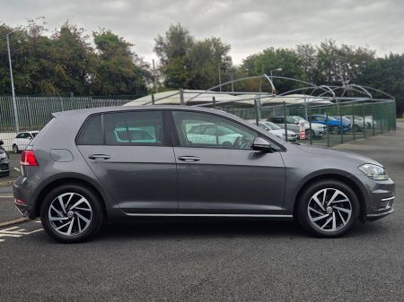 2019 Volkswagen Golf - photo 3