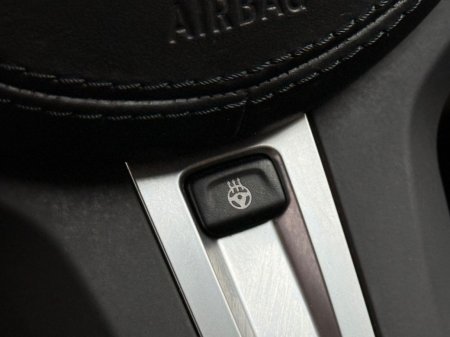 2022 BMW 5-Series - photo 13