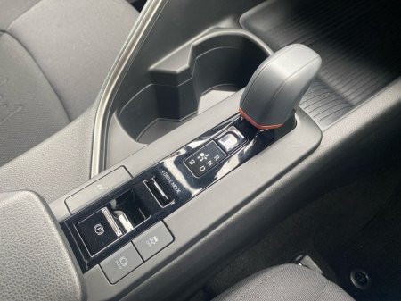 2025 Toyota C-HR - photo 14
