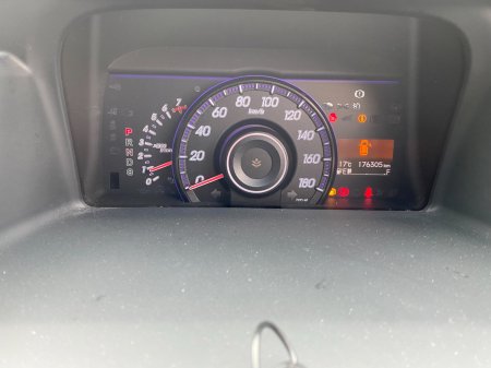 2013 Honda Stepwagon - photo 18