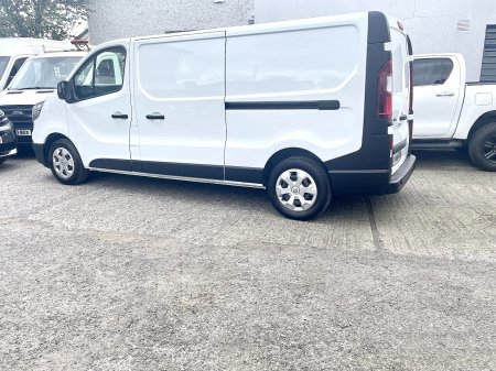 2023 Renault Trafic - photo 18