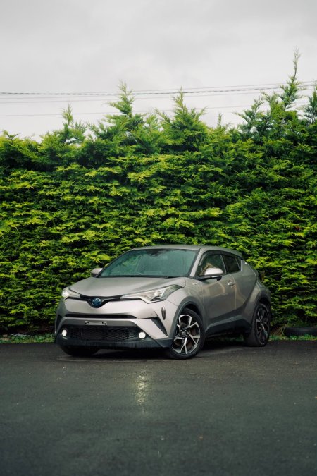 2017 Toyota C-HR 1.8 HYBRID LUNA