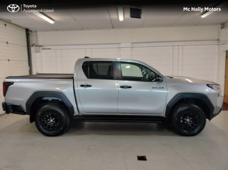 2026 Toyota Hilux - photo 3