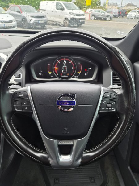 2016 Volvo XC60 - photo 18