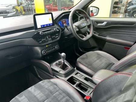 2023 Ford Kuga - photo 2