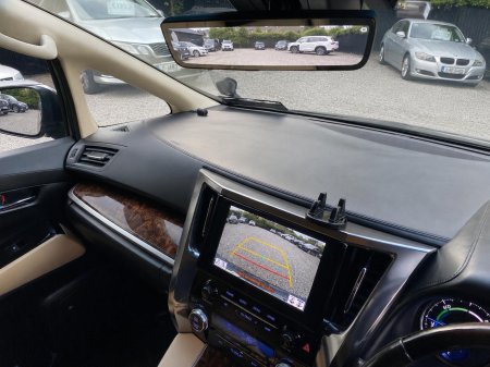 2020 Toyota Alphard - photo 27