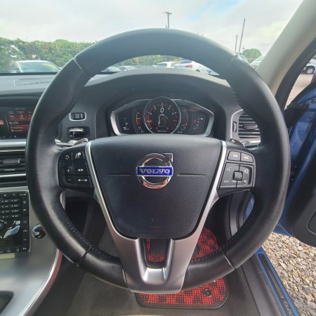 2017 Volvo V60 - photo 11