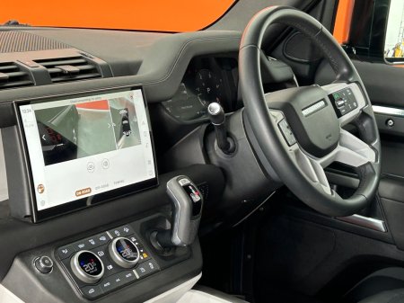 2025 Land Rover Defender - photo 21