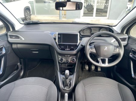 2019 Peugeot 208 - photo 15