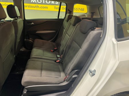 2015 Vauxhall Zafira - photo 11