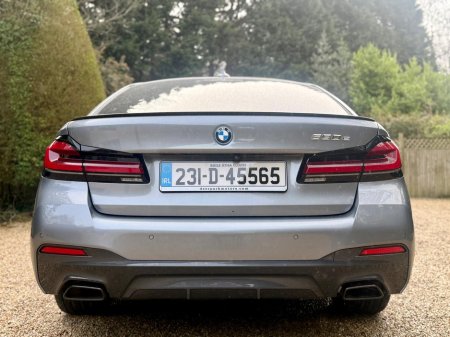 2023 BMW 5-Series - photo 7