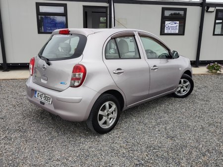 2010 Nissan March - photo 2