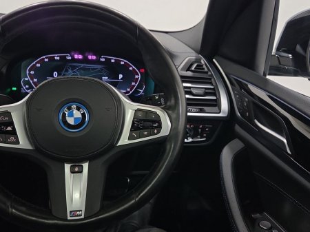 2022 BMW iX3 - photo 18