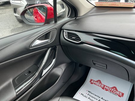 2017 Opel Astra - photo 24