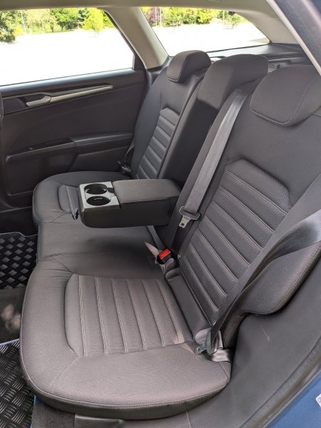 2020 Ford Mondeo - photo 15