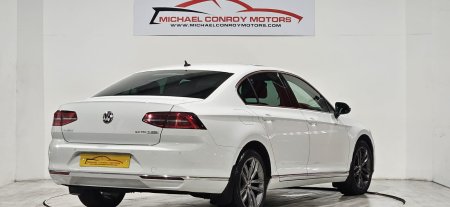 2017 Volkswagen Passat - photo 10