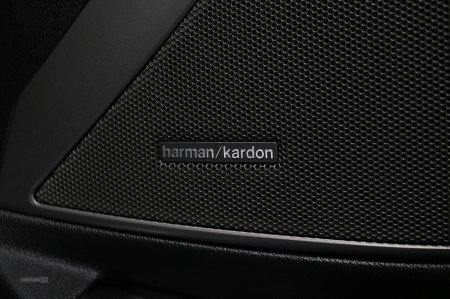 2023 BMW 3-Series - photo 23