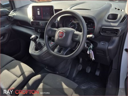 2023 Fiat Doblo - photo 2
