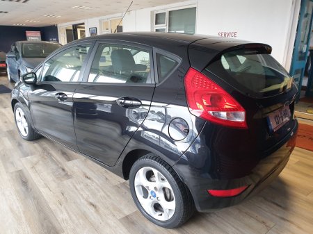 2013 Ford Fiesta - photo 6