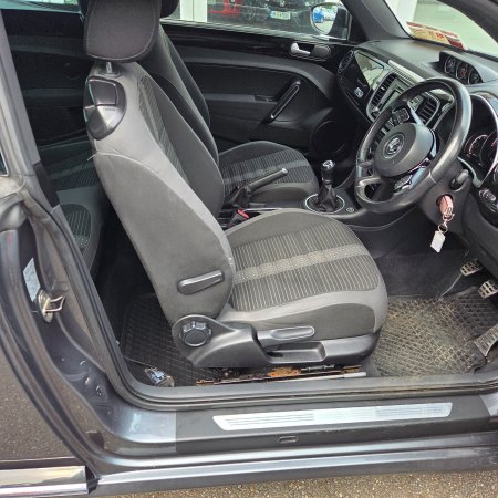 2014 Volkswagen Beetle - photo 14