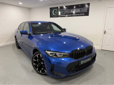 2025 BMW 3-Series - photo 23