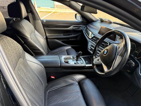 2017 BMW 7-Series - photo 11