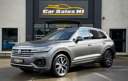 2019 Volkswagen Touareg - photo 2