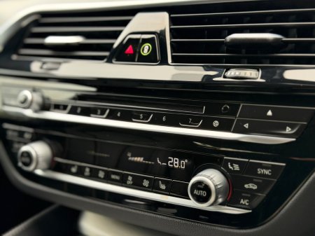 2019 BMW 5-Series - photo 16