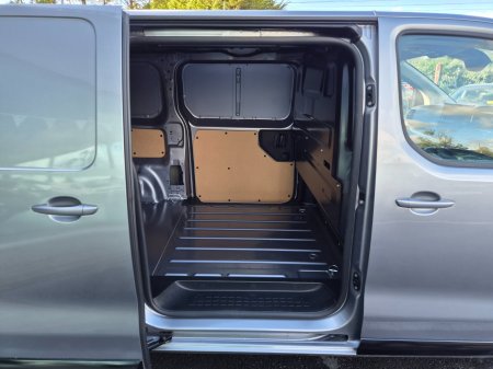 2026 Opel Vivaro - photo 12