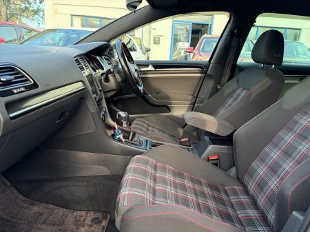 2015 Volkswagen Golf - photo 23