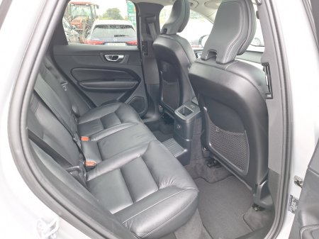 2023 Volvo XC60 - photo 12