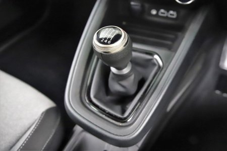2024 Renault Clio - photo 23