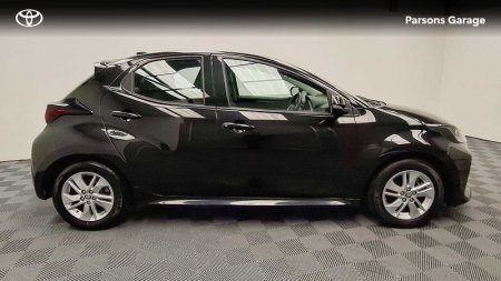 2023 Toyota Yaris - photo 3